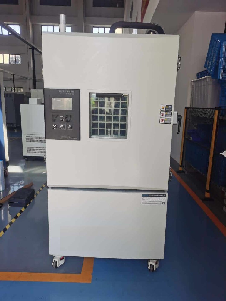 恒温恒湿试验箱和高低温交变湿热试验箱的区别？